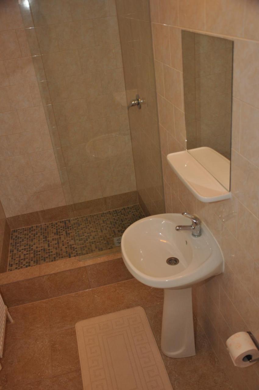 B&B Dumbrava Гура-Гуморулуй Экстерьер фото